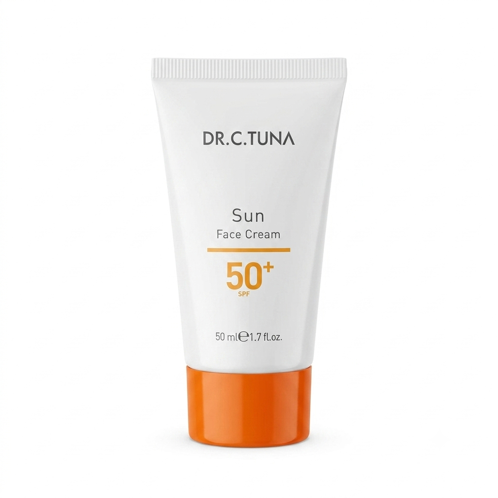 فارمسي دكتور سي تونا Sun Face Cream SPF 50 كريم واقي من الشمس للوجه بعامل حماية 50